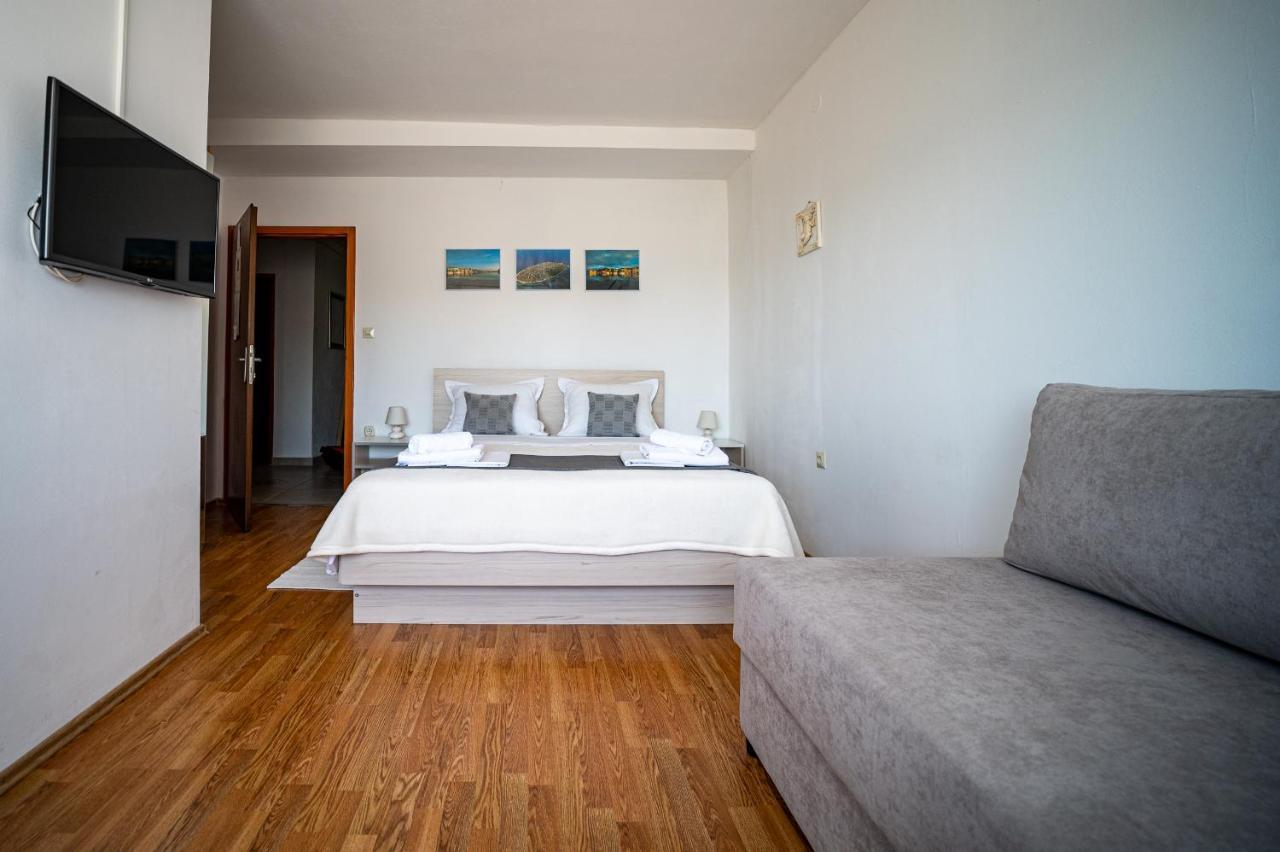 Guest House Ero Sukošan Exteriér fotografie