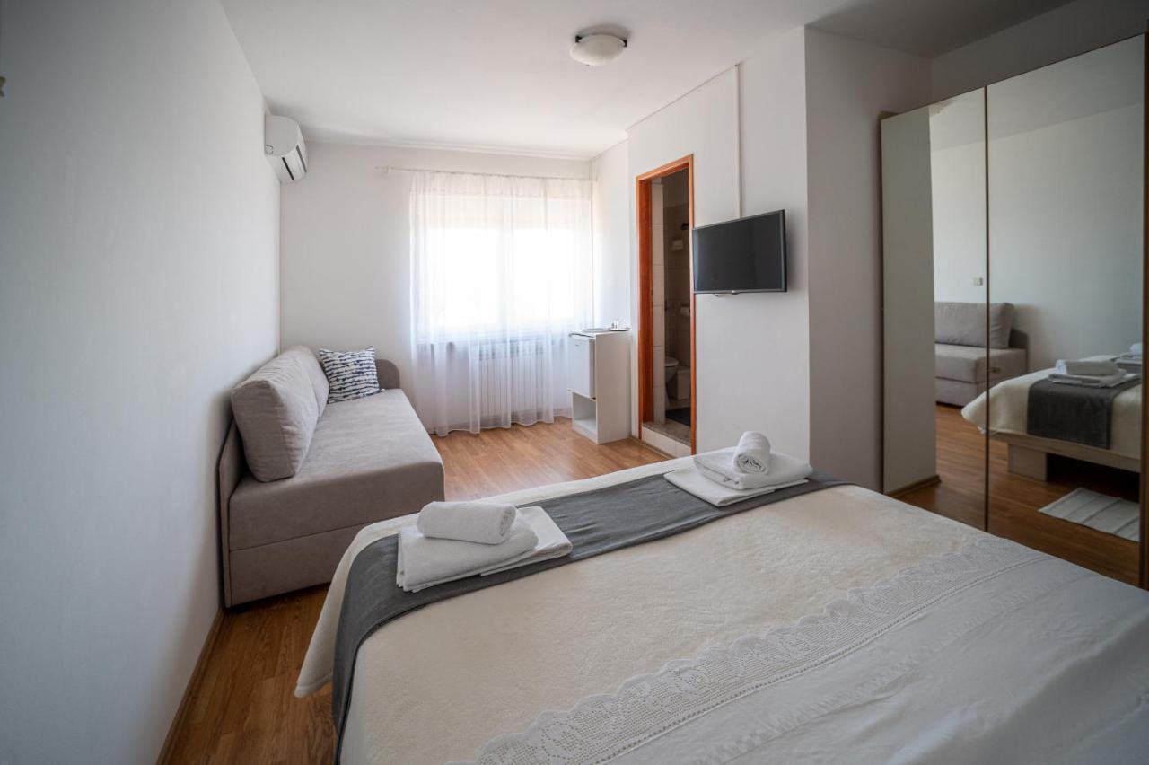 Guest House Ero Sukošan Exteriér fotografie