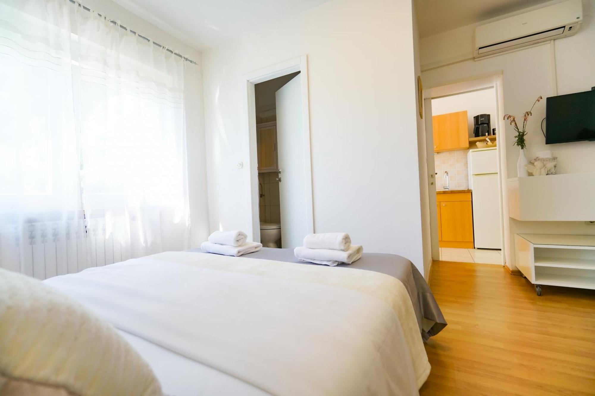 Guest House Ero Sukošan Exteriér fotografie
